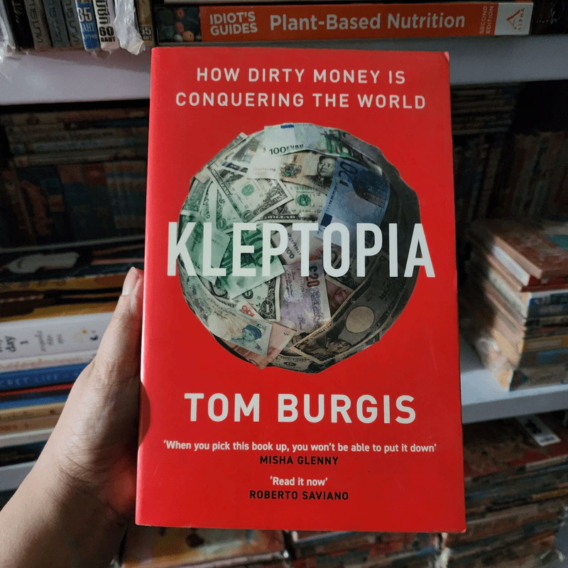 Kleptopia - Tom Burgis รูปที่ 1