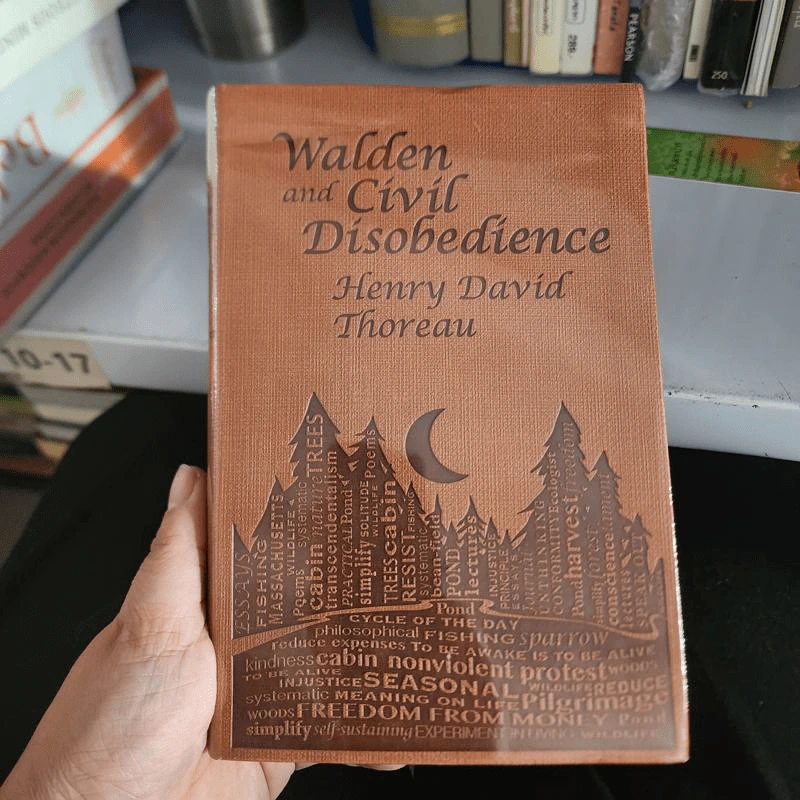 Walden and Civil Disobedience - Henry David Thoreau รูปที่ 1
