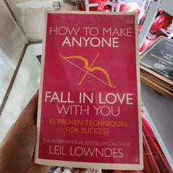 How to Make Anyone Fall in Love with You - Leil Lowndes รูปที่ 1