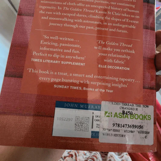 The Golden Thread : How Fabric Changed History - Kassia St Clair รูปที่ 2
