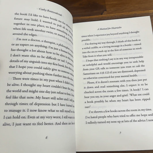A Manual for Heartache - Cathy Rentzenbrink รูปที่ 7
