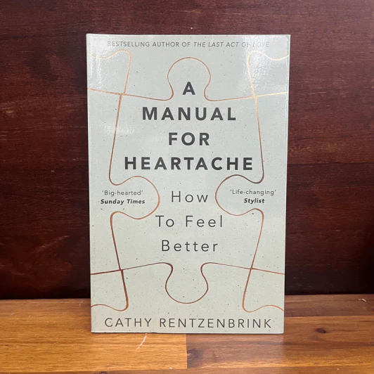 A Manual for Heartache - Cathy Rentzenbrink รูปที่ 1