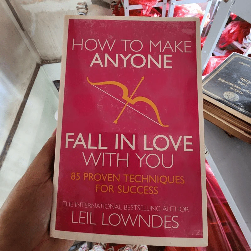 How to Make Anyone Fall in Love with You - Leil Lowndes รูปที่ 1