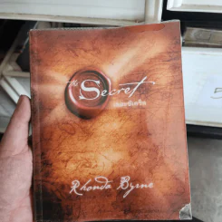 The Secret เดอะซีเคร็ต - Rhonda Byrne (รอนดา เบิร์น) รูปที่ 2