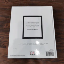 Photography: The Definitive Visual History - Tom Ang รูปที่ 2