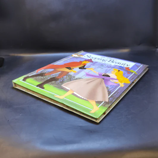 Walt Disney's Sleeping Beauty Pop-Up Book รูปที่ 7