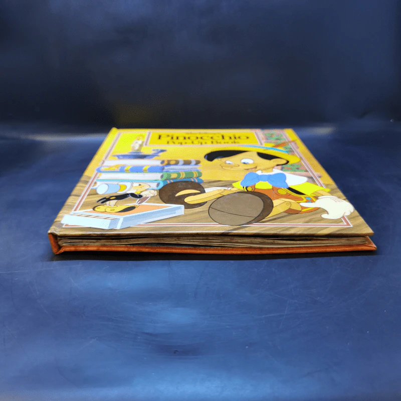Walt Disney's Pinocchio Pop-Up Book รูปที่ 4