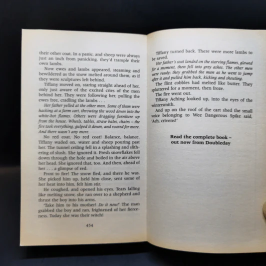 Thud! - Terry Pratchett รูปที่ 11