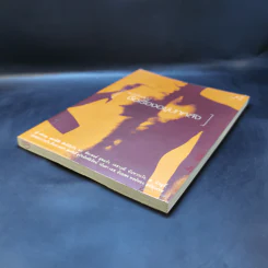 หนังสือเล่มนี้มีชื่อเรื่องอยู่ปกหลัง รูปที่ 7