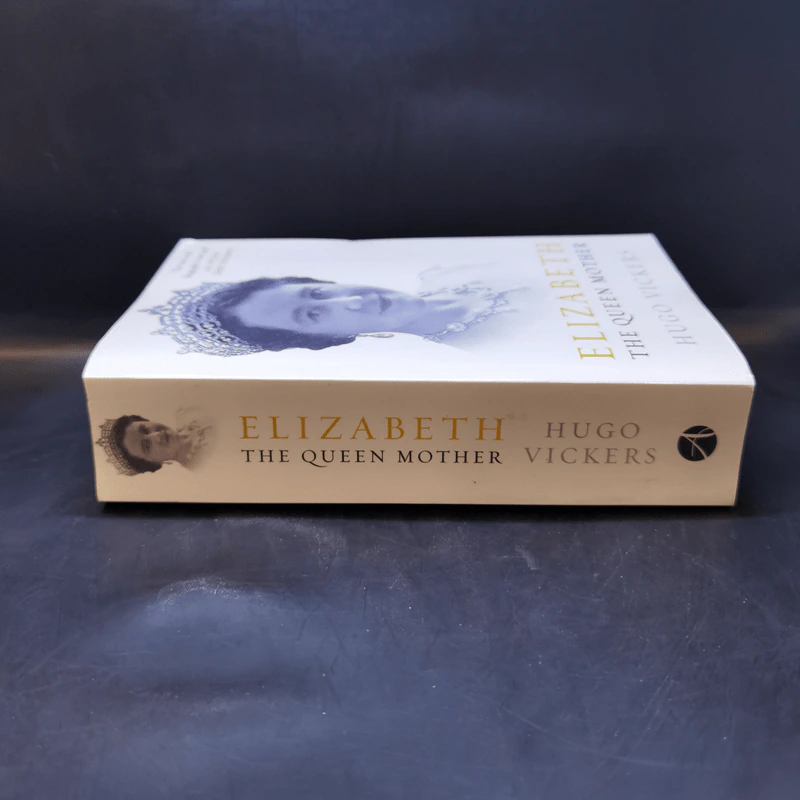 Elizabeth The Queen Mother - Hugo Vickers รูปที่ 3