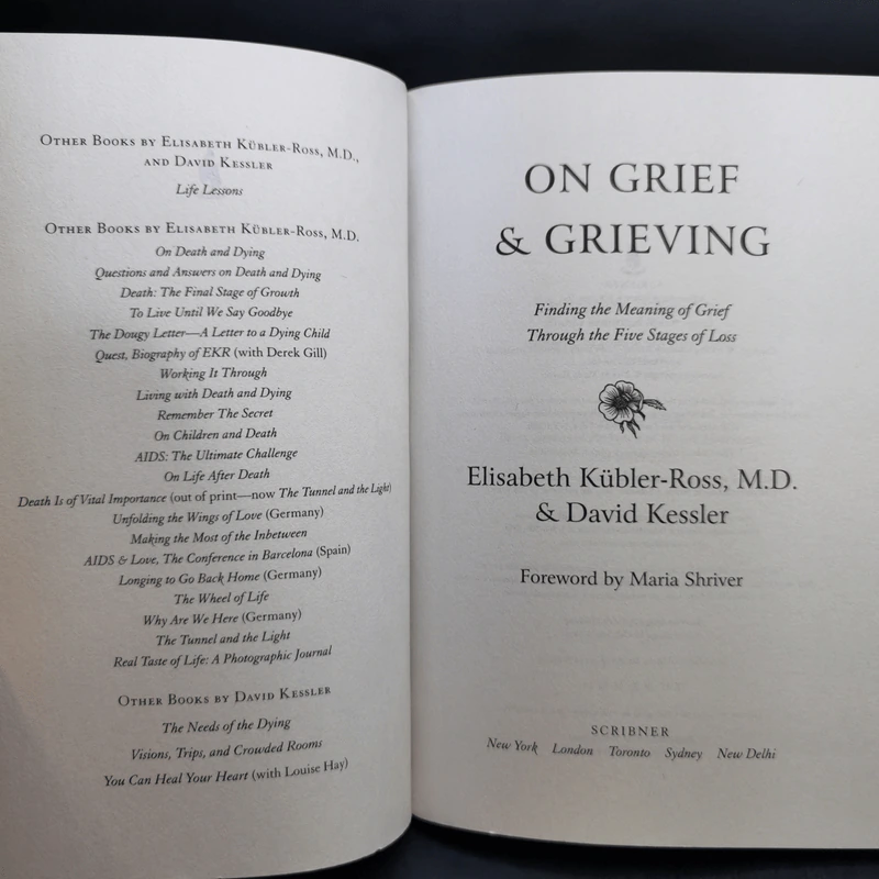 Life Lessons + On Grief & Grieving + On Death & Dying รูปที่ 12