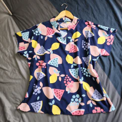เสื้อลายแตงโม อก 50 นิ้ว, ยาว 25 นิ้ว รูปที่ 1