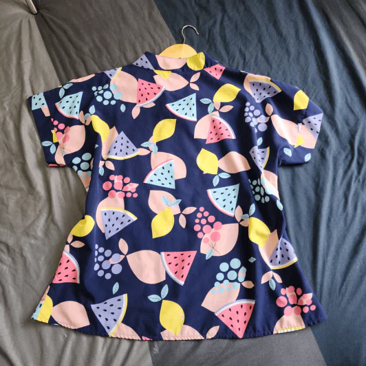 เสื้อลายแตงโม อก 50 นิ้ว, ยาว 25 นิ้ว รูปที่ 2