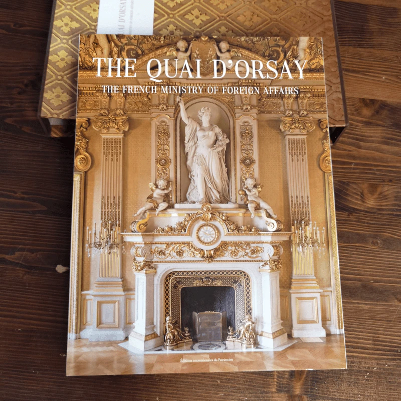 The Quai D' Orsay Boxset รูปที่ 5