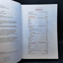Macmillan Essential Dictionary for Learners of English รูปที่ 9