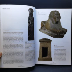A Guide to the Louvre รูปที่ 14