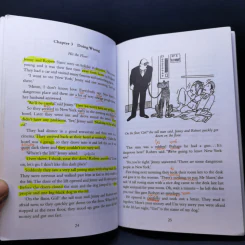 Stranger than Fiction: Urban Myths - Penguin Readers 2 รูปที่ 12