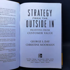 Strategy from the Outside in - George Day, Christine Moorman รูปที่ 9