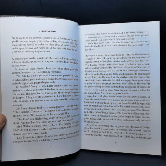 The Locked Room and Other Horror Stories (Penguin Readers Level 4) - M.R.James รูปที่ 9