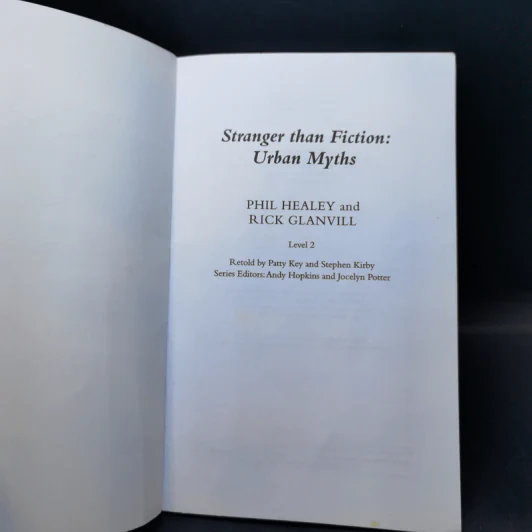 Stranger than Fiction: Urban Myths - Penguin Readers 2 รูปที่ 8