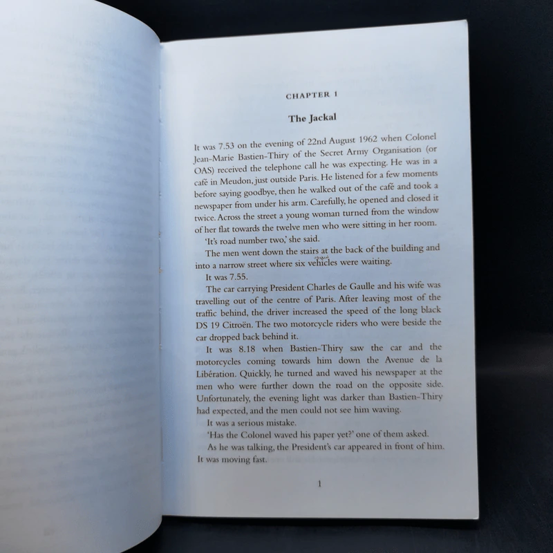 The Day of the Jackal - Frederick Forsyth (Penguin Readers Level 4) รูปที่ 10