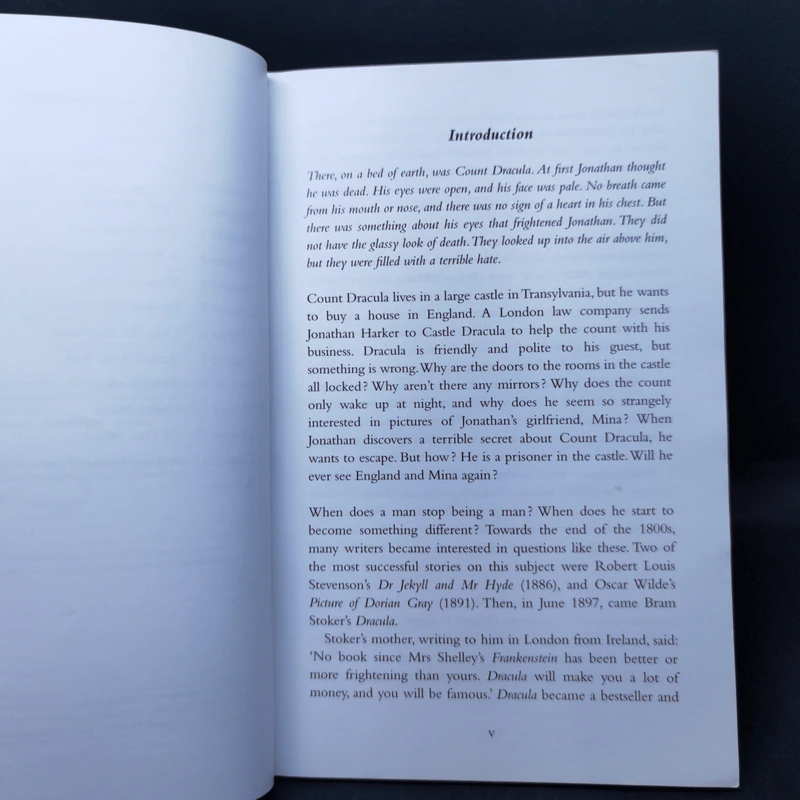 Dracula - Bram Stoker (Penguin Readers Level 3) รูปที่ 10