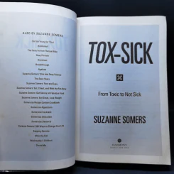 TOX-SICK: From Toxic to Not Sick - Suzanne Somers รูปที่ 8