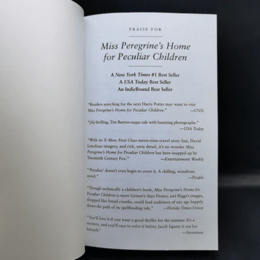Miss Peregrine's Home for Peculiar Children - Ransom Riggs รูปที่ 8