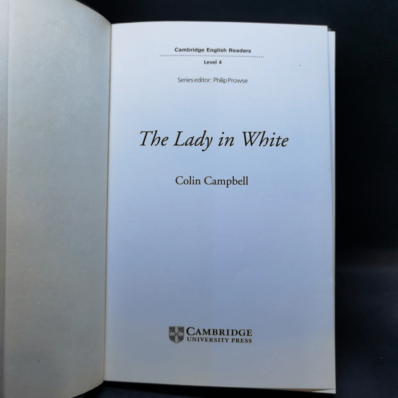 The Lady in White - Cambridge Level 4 รูปที่ 8
