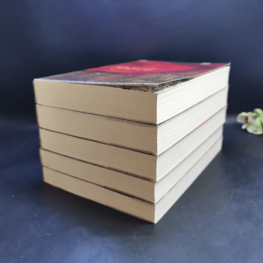 Boxset นิยายชุด มาเฟียเลือดมังกร 5 เล่ม ได้แก่ เสือ สิงห์ กระทิง แรด หงส์ - รพัด, ลิซ, ผักบุ้ง, ลิลลี่สีขาว, เรนนี่ รูปที่ 9