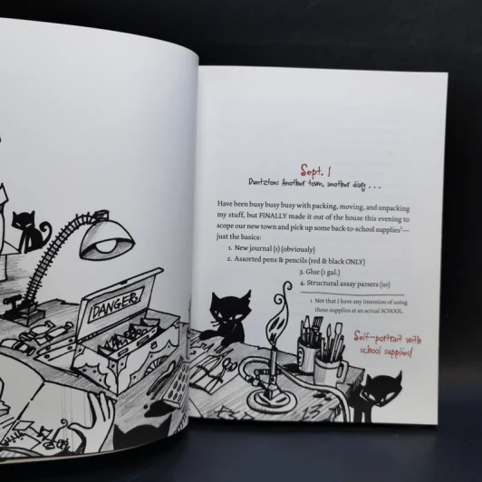 Emily the Strange ขายรวม 4 เล่ม รูปที่ 21