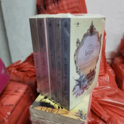 นวนิยายชุด ดวงใจเทวพรหม 5 เล่ม รูปที่ 1