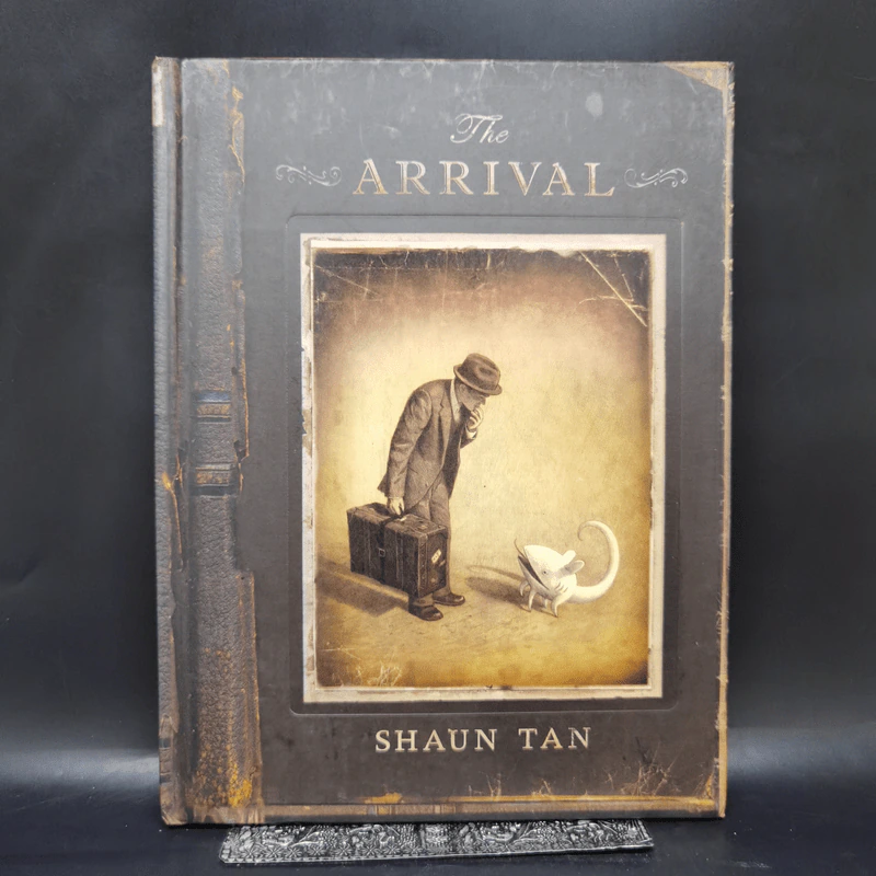 The Arrival - Shaun Tan รูปที่ 1