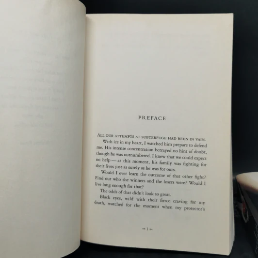 The Twilight Saga 4 Books - Stephenie Meyer รูปที่ 9