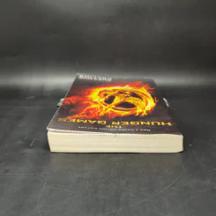 The Hunger Games - Suzanne Collins รูปที่ 6