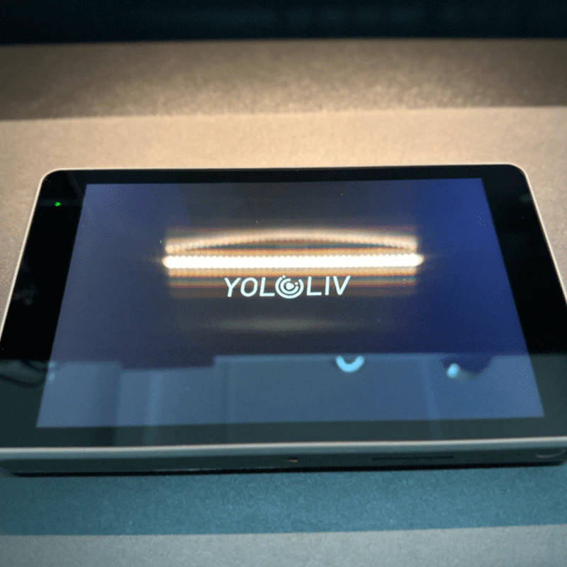 เครื่องไลฟ์สด YoloBox Pro The Ultimate All-In-One Multi-Cam Live Streaming & Switching System รูปที่ 1