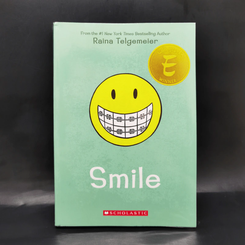 Smile - Raina Telgemeier รูปที่ 1