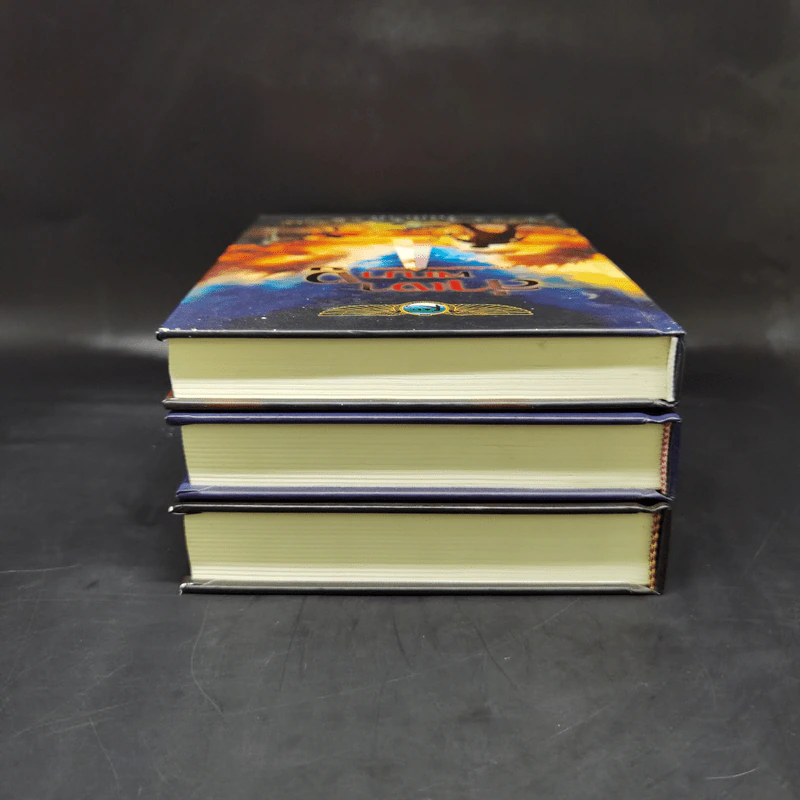 พีระมิดสีเลือด + บัลลังก์แห่งไฟ + ล่าเงาพญางู (ปกแข็ง) - Rick Riordan รูปที่ 5