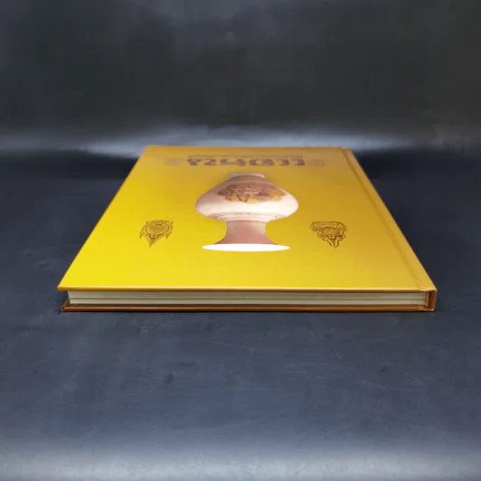 แจกัน ศิลปกรรมเฉลิมพระเกียรติ รูปที่ 8
