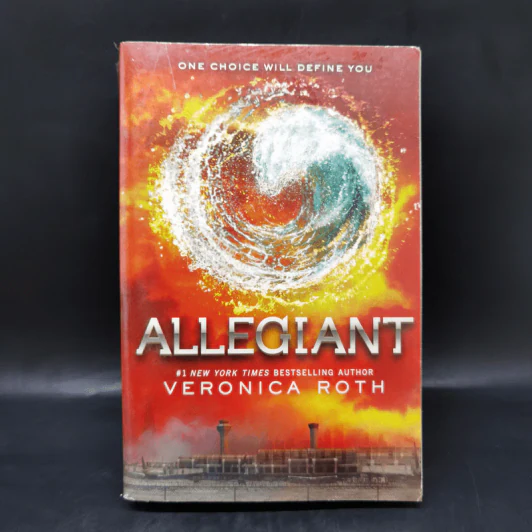 Allegiant - Veronica Roth รูปที่ 1