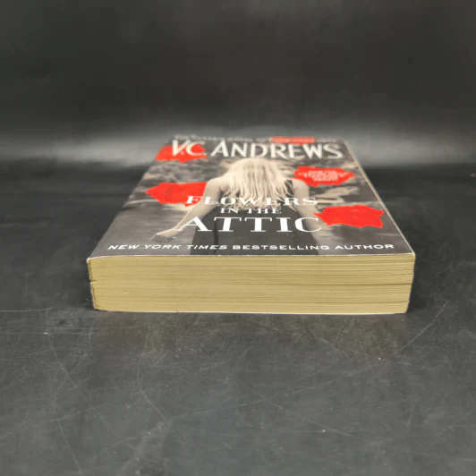 Flowers in the Attic - V.C.Andrews รูปที่ 4
