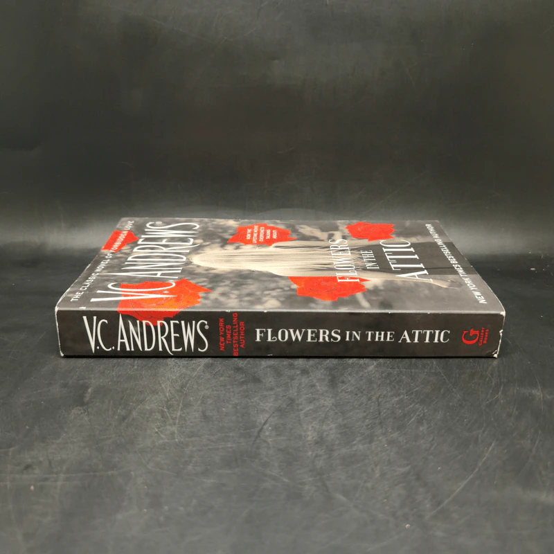 Flowers in the Attic - V.C.Andrews รูปที่ 3
