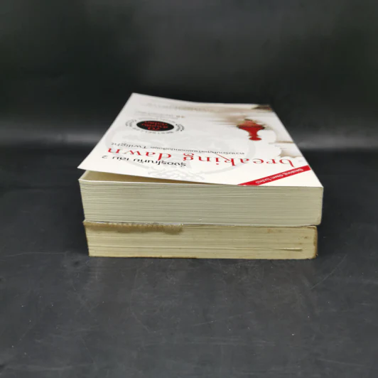 Breaking Dawn รุ่งอรุโณทัย เล่ม 1-2 - Stephenie Meyer รูปที่ 6