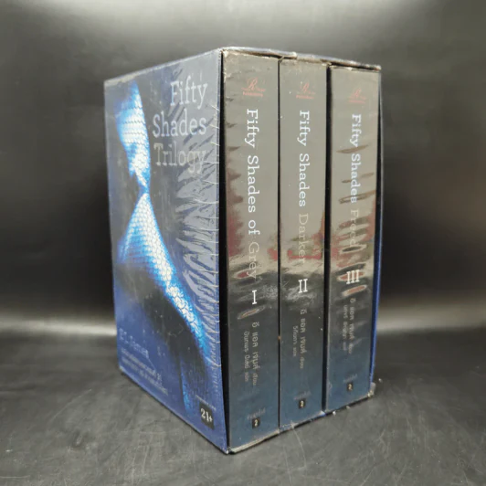 Box set Fifty Shades of Grey ฟิฟตี้ เชดส์ 3 เล่มจบ รูปที่ 3
