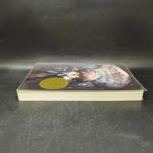 ผจญภัยในสุสาน The Graveyard Book - Neil Gaiman (นีล เกแมน), ลมตะวัน แปล รูปที่ 5