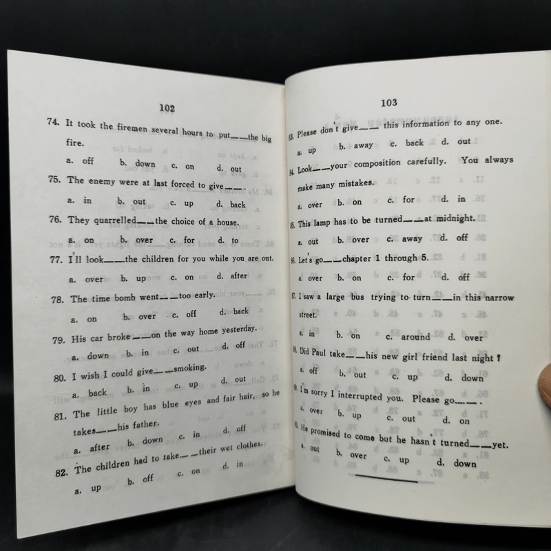 Preposition ฉบับเตรียมสอบ สำหรับนักเรียน ม.1-6 และผู้นสนใจ - เสียง เชษฐศิริพงศ์ รูปที่ 12