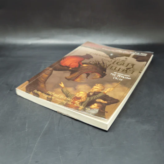 นักสืบเทพนิยาย เล่ม 3 เวทมนตร์ร้ายของเด็กเจ้าปัญหา - Michael Buckley รูปที่ 7