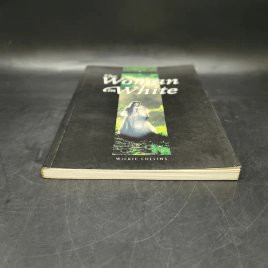 The Woman in White - Oxford Bookworms Library 6 รูปที่ 4