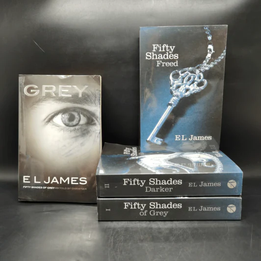 Fifty Shades of Grey Vol.1-3 + Grey - E L James รูปที่ 1