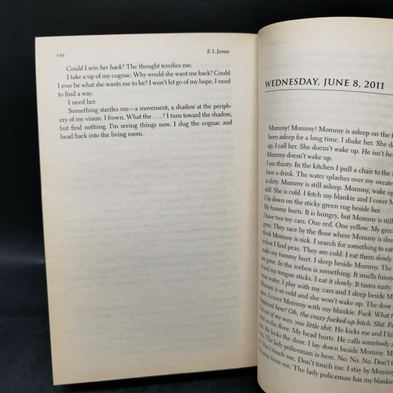 Fifty Shades of Grey Vol.1-3 + Grey - E L James รูปที่ 11